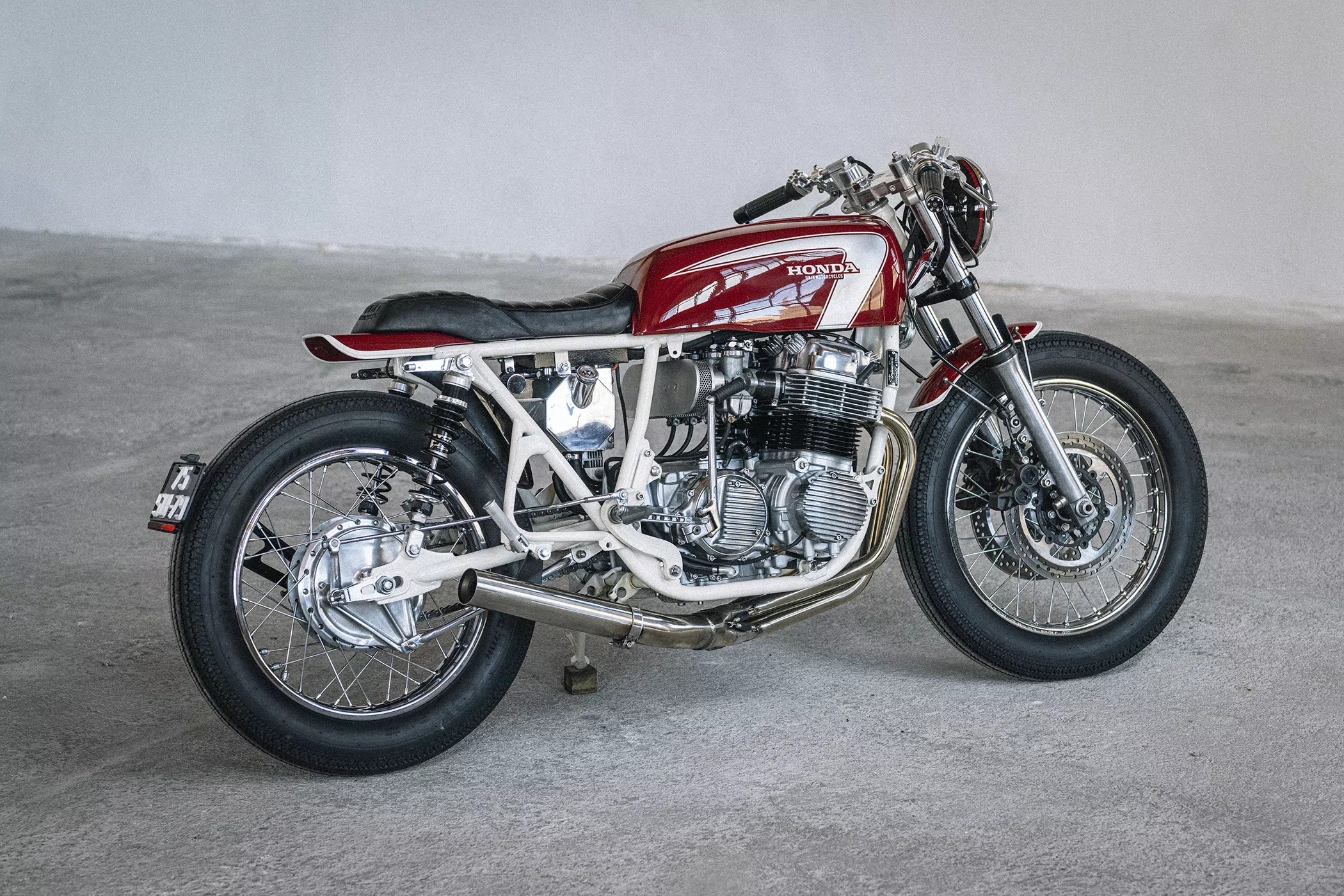 Honda Cb 750 four – “IMPERATRIX” #36