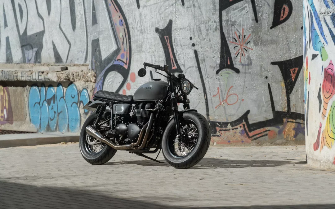 Unik-Motorcycles-Triumph-t100-GREY-04
